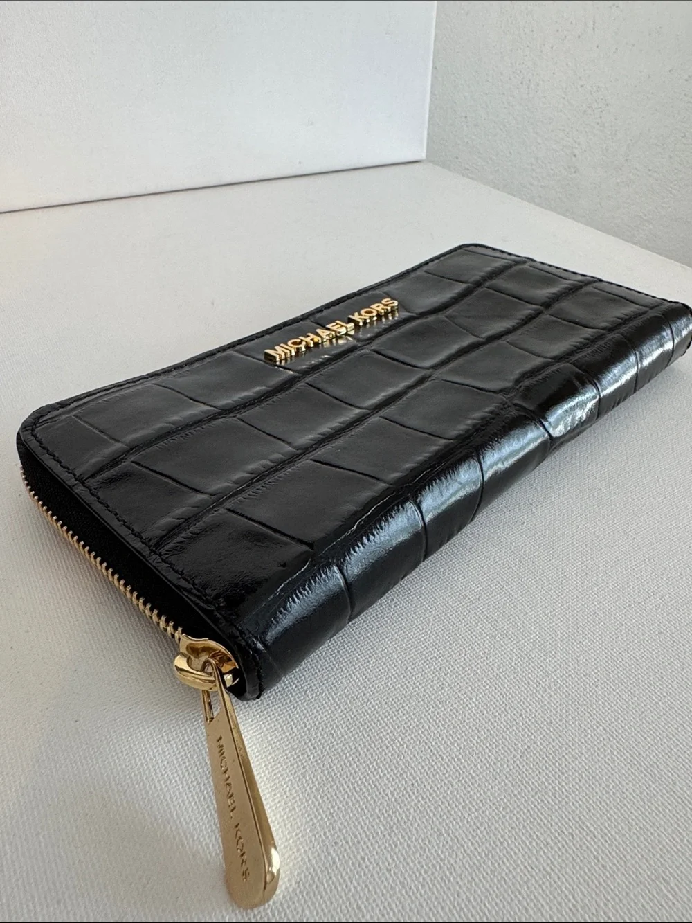Michael Kors Black Croc-Embossed Jet Set Continental Zip Wallet